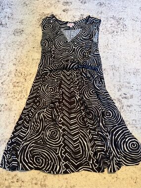 Plenty by Tracy Reese Black & White V-Neck Midi Dress